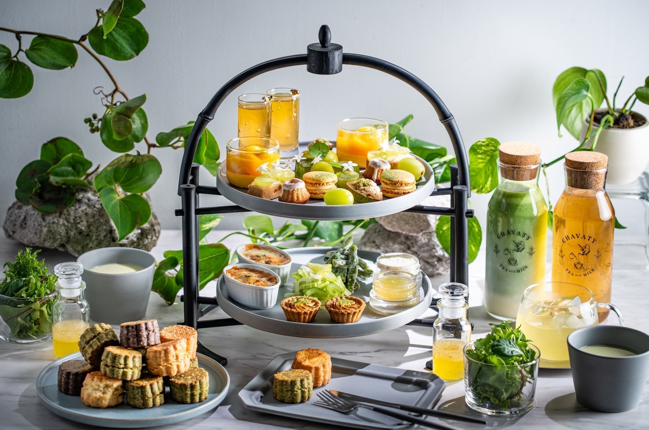 新春を彩るメニューが新発売『宇治抹茶しるこラテ』 『あまおう